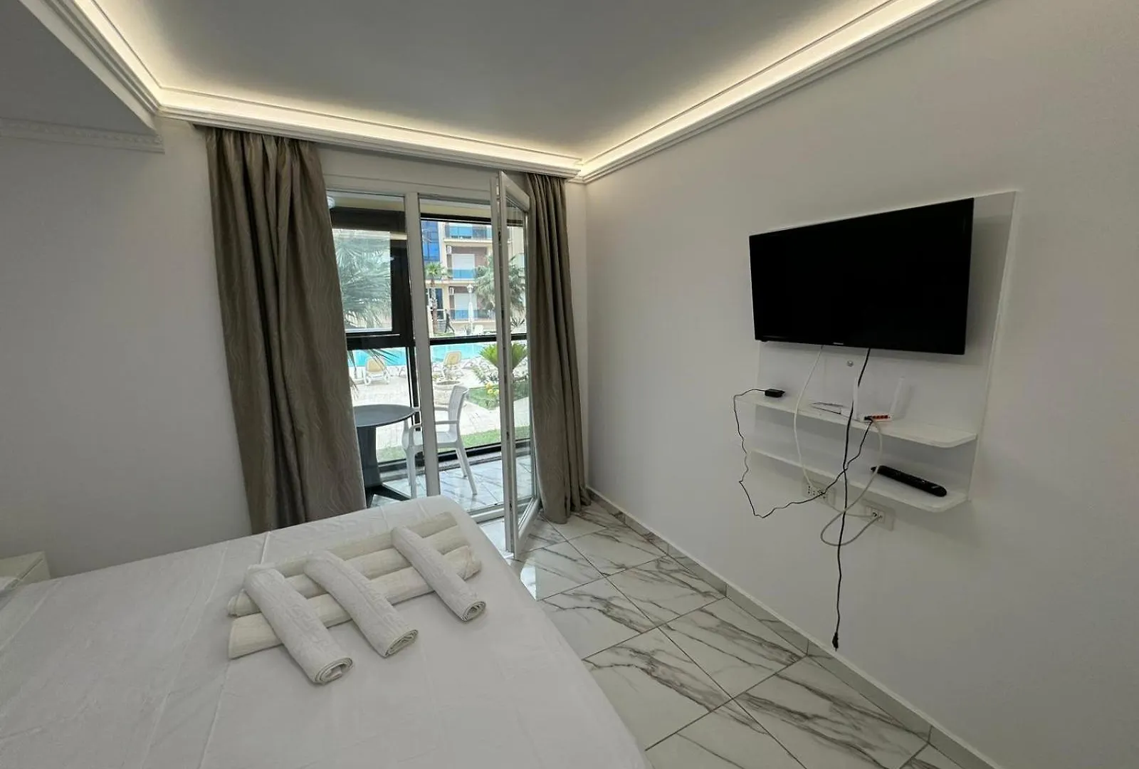 Asja Apartments Shëngjin