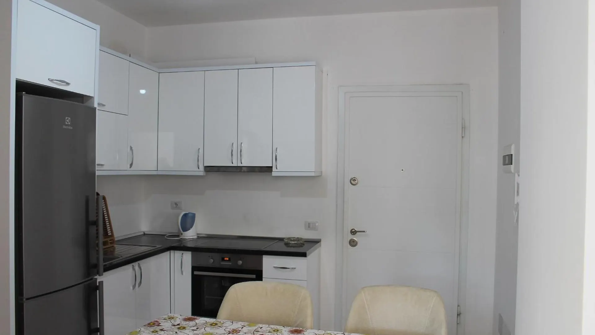 Asja Apartments Shëngjin 阿尔巴尼亚
