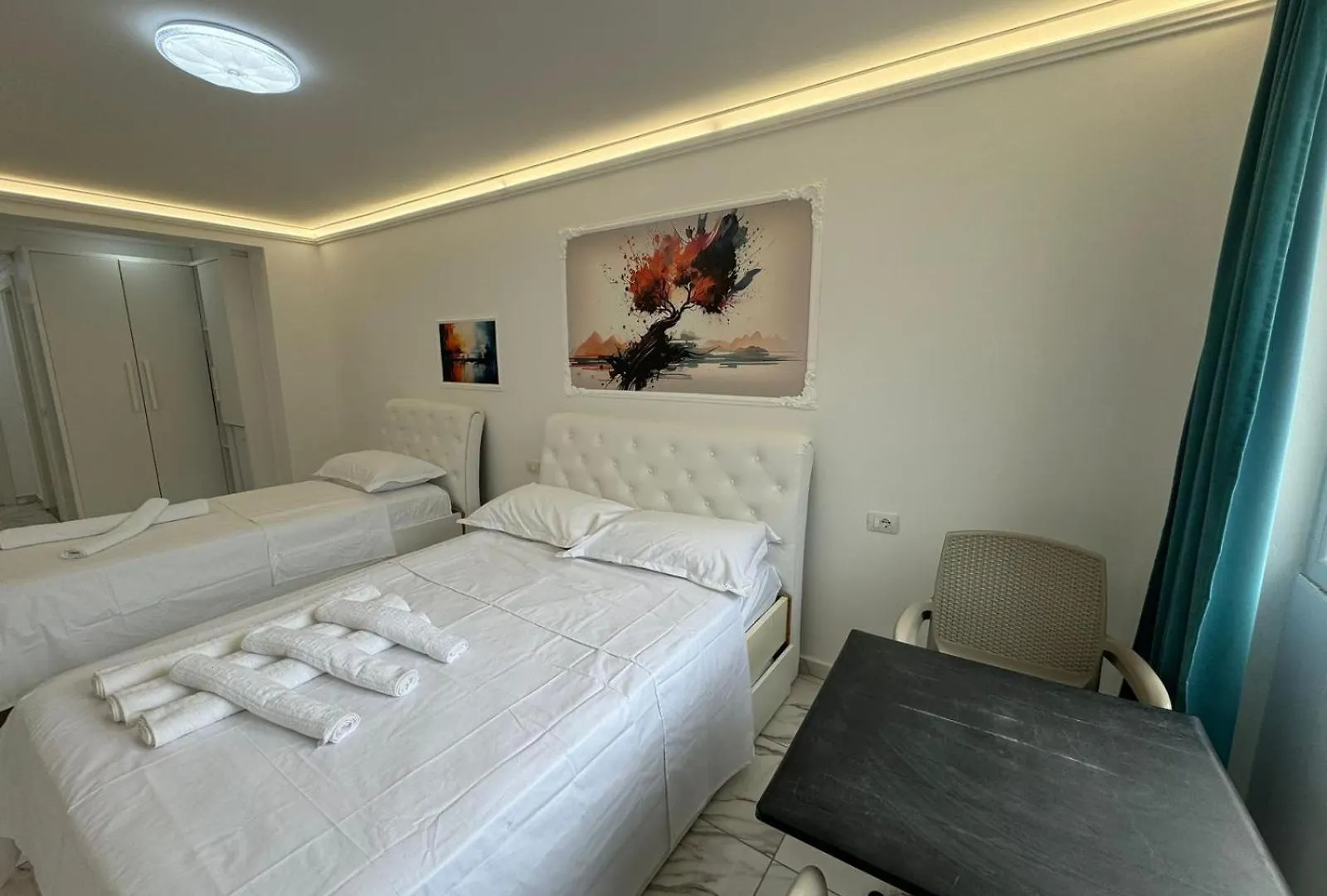 Asja Apartments Shëngjin