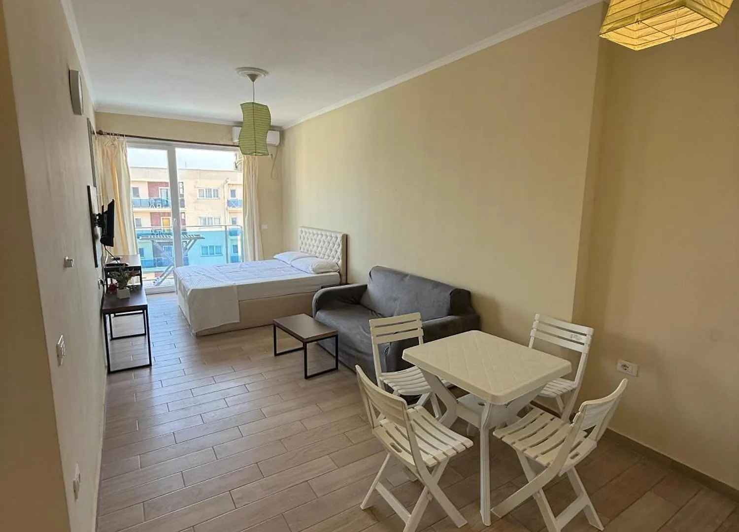 Asja Apartments Shëngjin