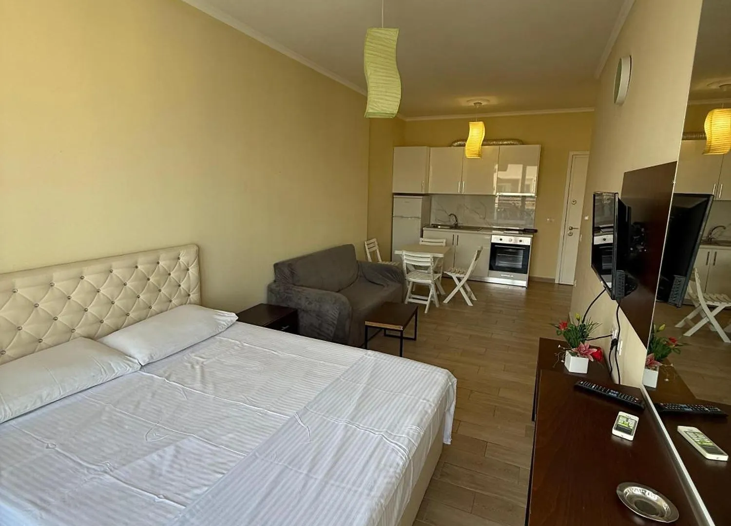 Asja Apartments Shëngjin 0*,