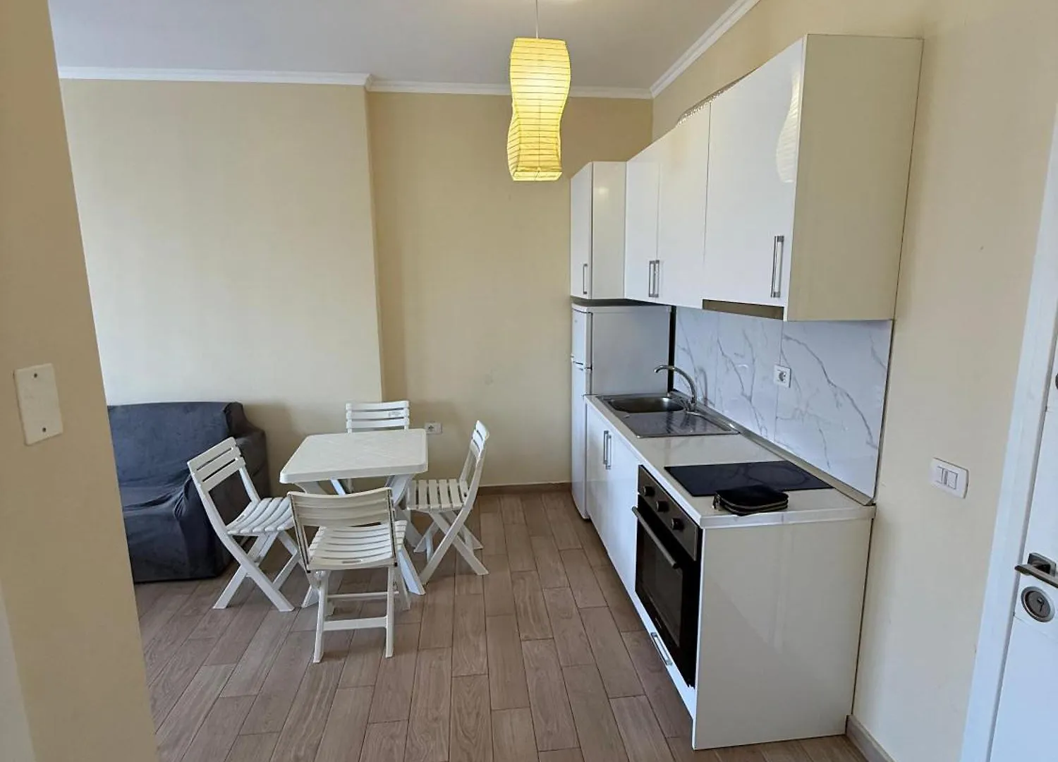 Asja Apartments Shëngjin